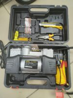 Dera Heavy Duty 2 Cylinder Tyre Inflator Air Compressor 12V