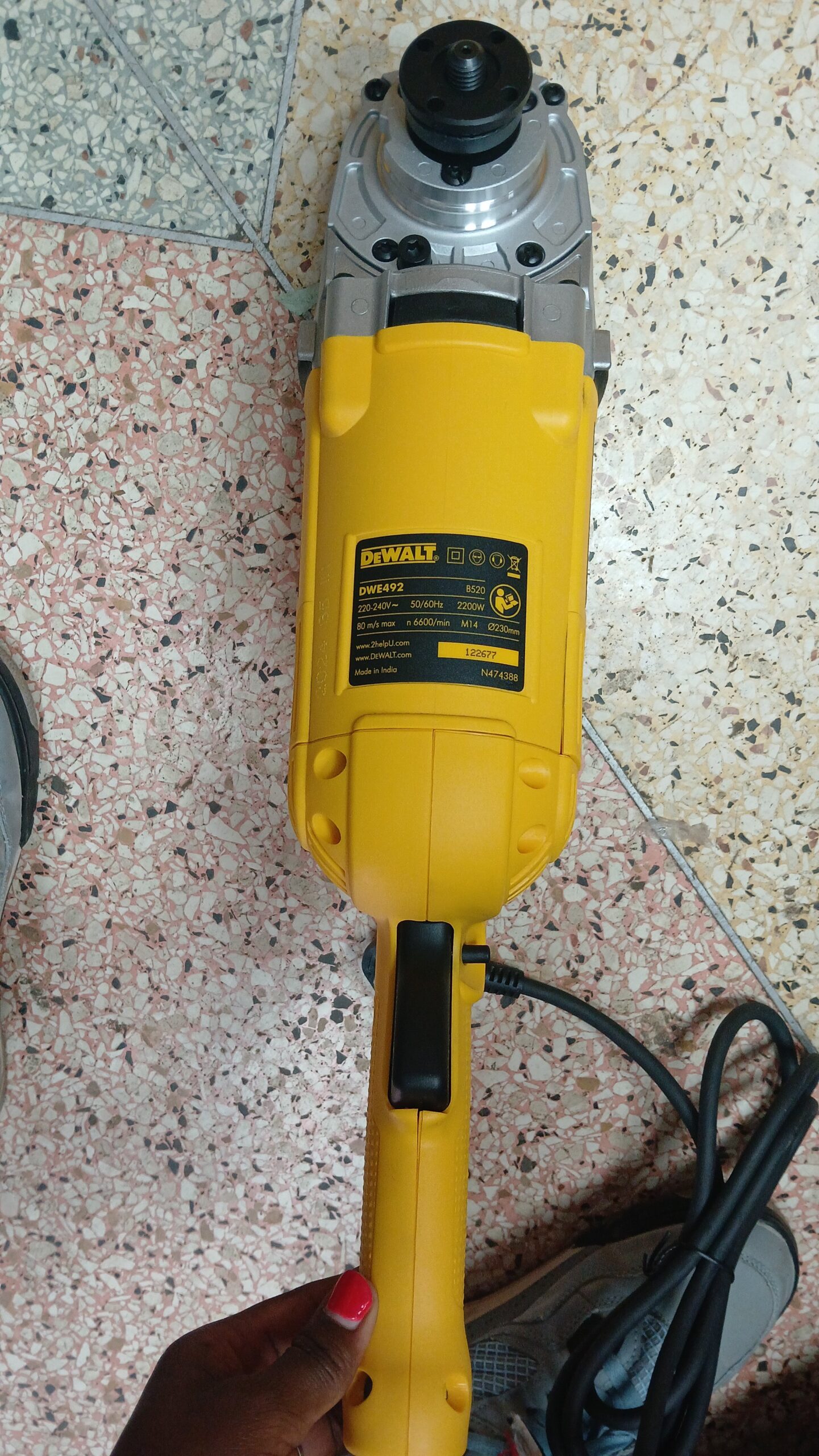1000607800-scaled-1.jpg original Dewalt Angle grinder 2200wts - Image 1