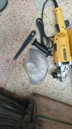 original Dewalt Angle grinder 2200wts - Image 4